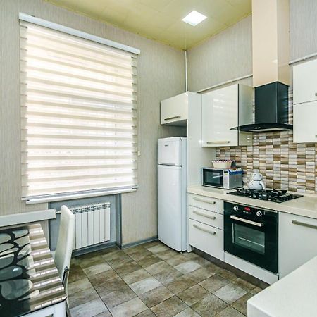 Azneft Square Deluxe Apartment Baky Esterno foto