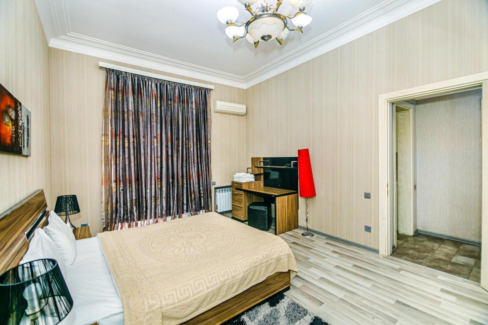 Azneft Square Deluxe Apartment Baky Esterno foto