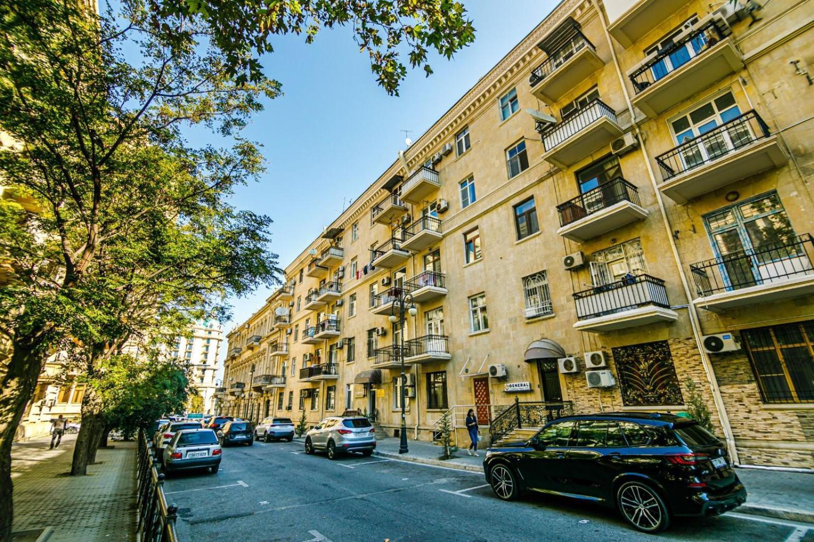Azneft Square Deluxe Apartment Baky Esterno foto