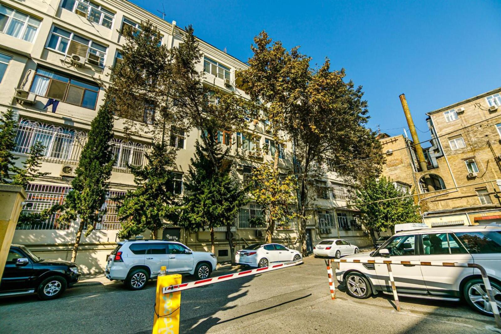 Azneft Square Deluxe Apartment Baky Esterno foto